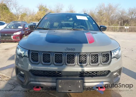 2023 Jeep Compass Trailhawk 4X4 из США, поврежденный, VIN 3C4NJDDN3PT566747